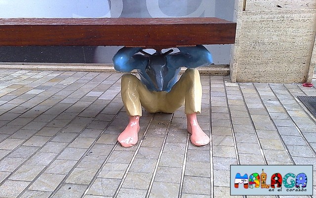 Esculturas a escasos metros de la calle Larios